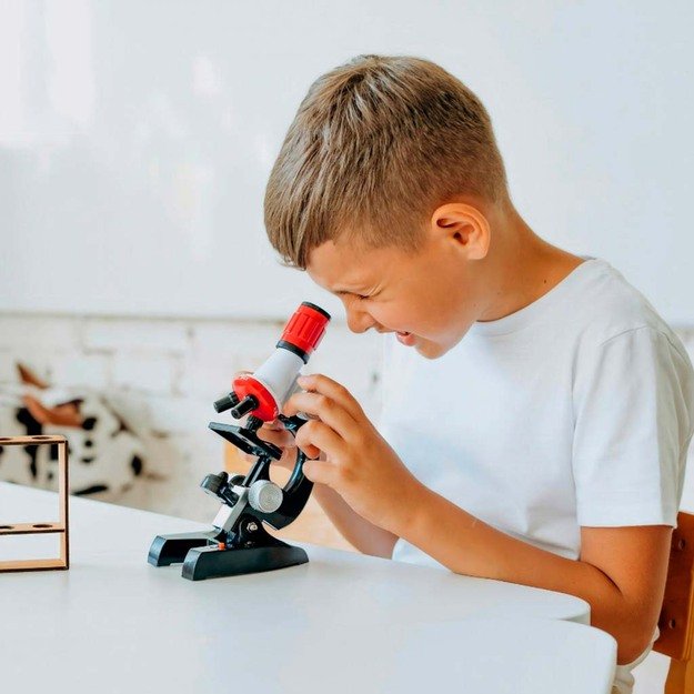 Vaikiškas / Žaislinis mikroskopas su priedais