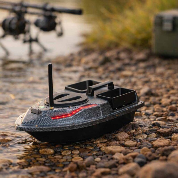  Flytec V900  5,4 km/h 1,5 kg GPS nuotoliniu būdu valdomas valtis masalui