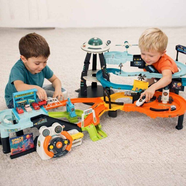 Kosminio automobilio kelio kelių lygių vairas