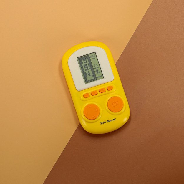 Elektroninis arkadinis žaidimas mini konsolė ne&scaron;iojamas ki&scaron;eninis tetris geltonas