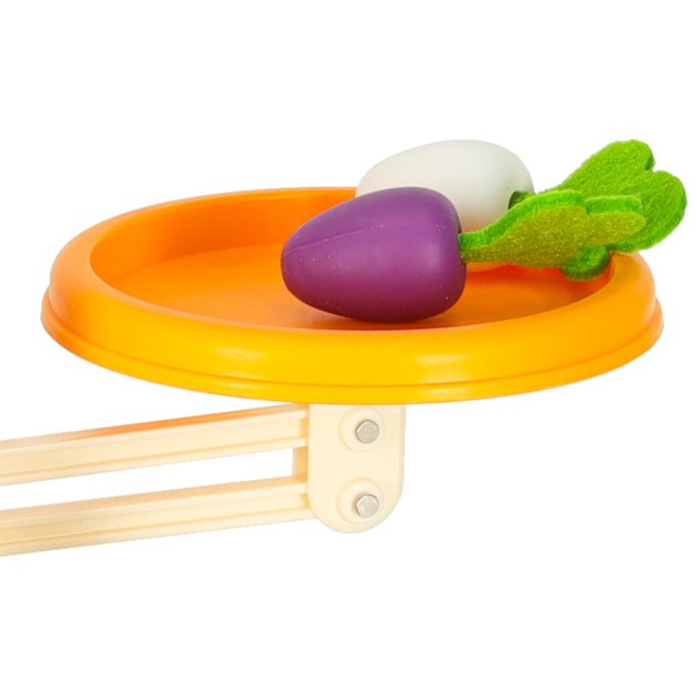 &Scaron;eimos stalo žaidimas vaikams  Morkų laukas