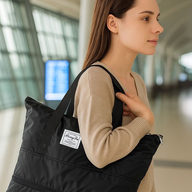 Kelioninis krep&scaron;ys ant ratukų sulankstomas erdvus 3 dydžių juodas