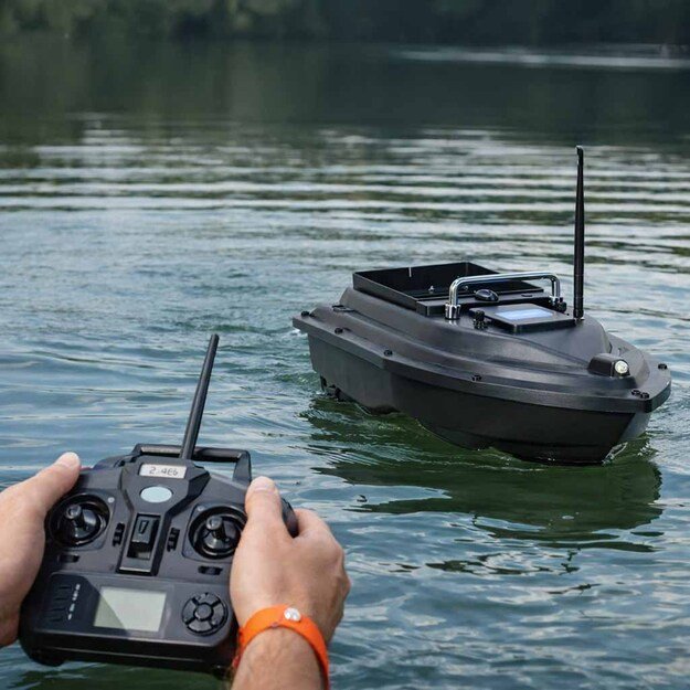 Nuotoliniu būdu valdomas masalas D16B GPS 2kg 12 000 mAh 500m