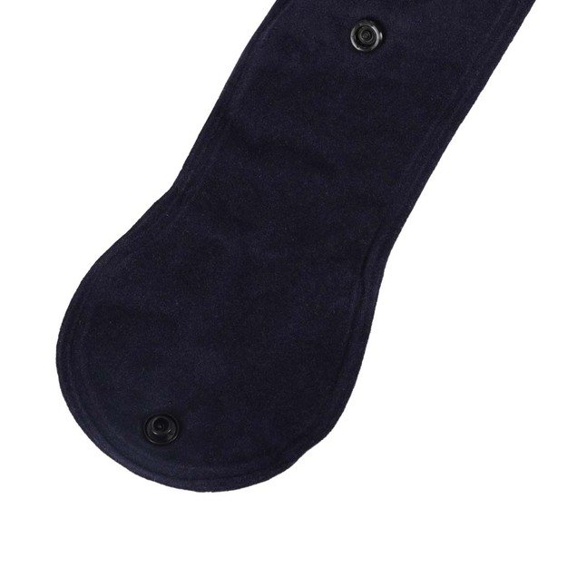 Pripučiama &scaron;oninė kelioninė pagalvėlė su tvirtinimo įtaisu