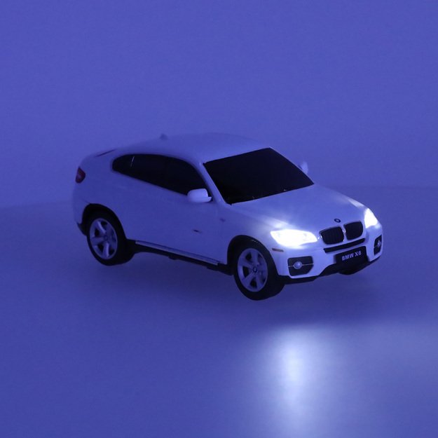 Rastar 31700 BMW X6 nuotolinio valdymo automobilis 1:24 baltas 6