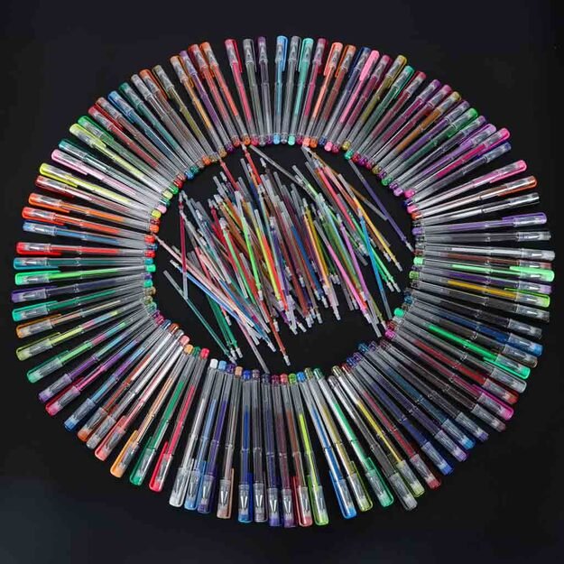 Spalvoti geliniai ra&scaron;ikliai dėkle 100 vnt. + 100 pildomųjų talpyklų