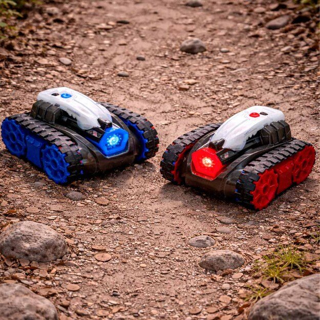 RC nuotolinio valdymo vik&scaron;riniai automobiliai REVOLT TG1004T Koviniai tankai Lazerio dvikova 2,4 GHz LED garso efektai Off-Road